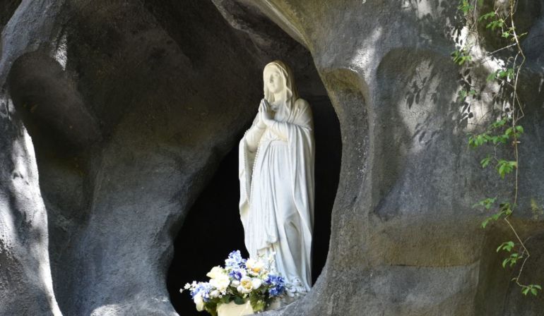 Le 11 février, fêtons ND de Lourdes !